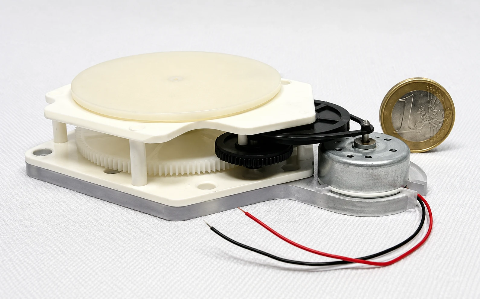 Plateaux tournants motorisés composant D4D pour intégration professionnelle